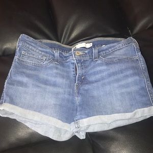 Levi shorts